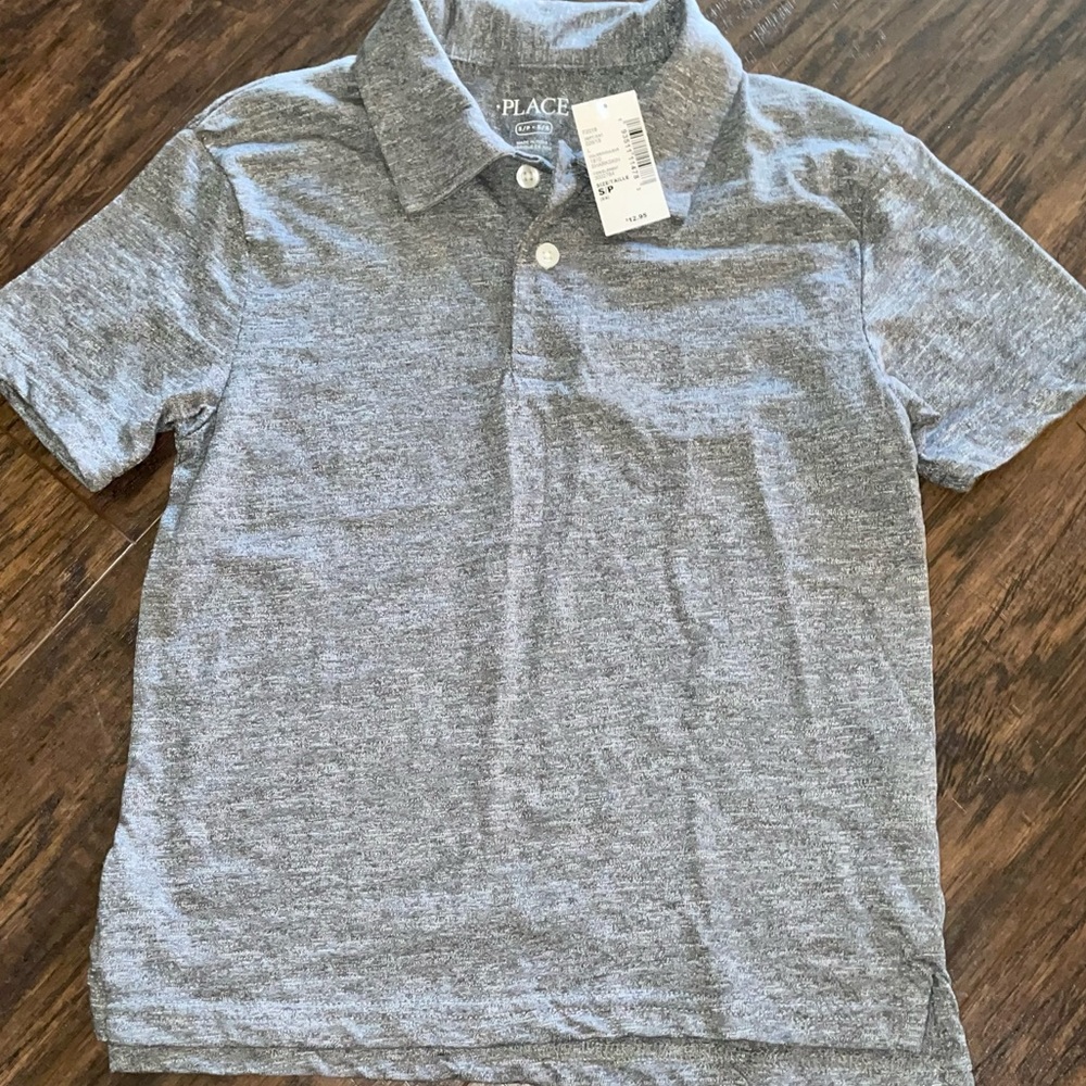 🆕 CASUAL GRAY POLO SZ 5/6